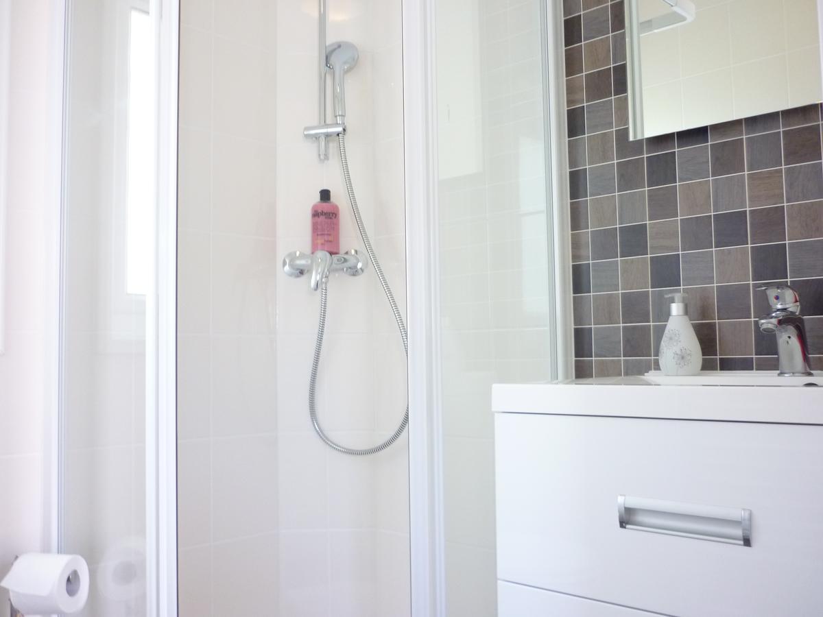 Zu Jeddelohs Bungalows & Apartments -Adult Friendly Gladenbach Ngoại thất bức ảnh